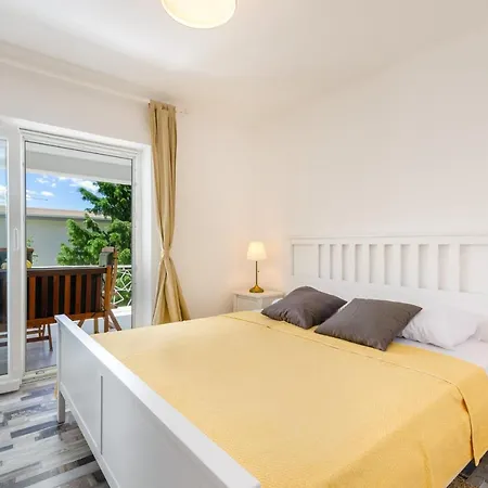 Benko N Апартаменты Цриквеница